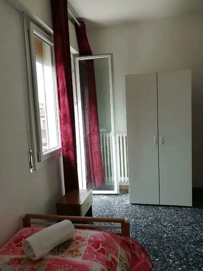 Venice Garden House Marghera 2*,